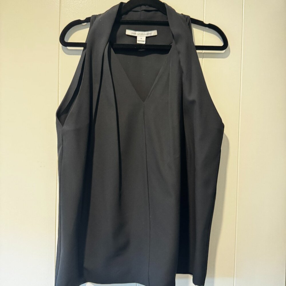 Diane Von Furstenberg Black Sleeveless Shirt | M